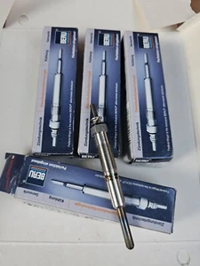 Glow Plugs Set 4x fits RENAULT TRAFIC TXX 1.9D 97 to 01 F8Q606 BERU 7700100558 - Picture 1 of 7