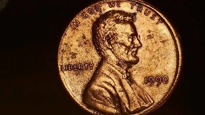 1990 P Penny Error Occluded Gas Sintered Planchet 3X-Cracked Die Off Center - Image 1 of 4