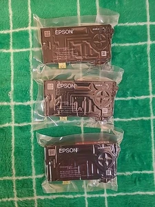 EPSON 822 TriColor Wkład atramentowy Standardowa pojemność - Exp 5/27 DARMOWA SZYBKA WYSYŁKA - Zdjęcie 1 z 4