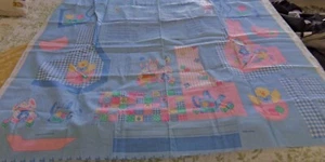 Fabric Traditions Cottontail Kinder Stoff Panel Schneiden & Nähen Weste & Handtasche Set S oder L - Bild 1 von 5