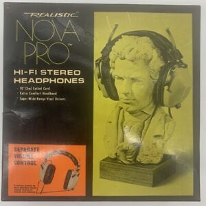 With Original Box / Vintage Realistic Nova Pro Hi-Fi Stereo Headphones