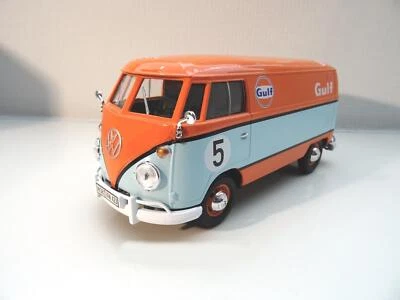 Volkswagen VW T1 Transporter Modellino GULF Motormax 1:24 79649 - Immagine 1 di 4