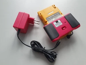Netzteil Power Grip SL-5910 ergonomischer Griff Game Boy Color Ladegerät | Rot - Picture 1 of 6