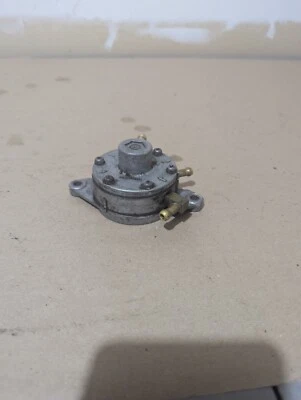 POLARIS SKS INDY IFS TRAIL CLASSIC TOURING 400 440 488 500 84-98 FUEL PUMP - Image 1 of 4