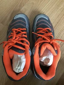 Yonex SHB-87LTD Orange Limited Edition Badminton UNISEX Shoes SIZE 61/2 or 37 EU - Picture 1 of 4