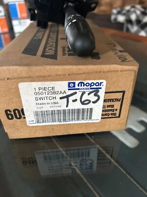 Interruptor de columna multifunción 1996-1997 Dodge Caravan 1996-1997 nuevo fabricante original Mopar 5012382AA Foto 1 de 2