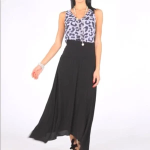 NWT Women's Sz M CABI Back 2-in-1 Convertible CRUISE SKIRT Style# 5512 - Picture 1 of 10