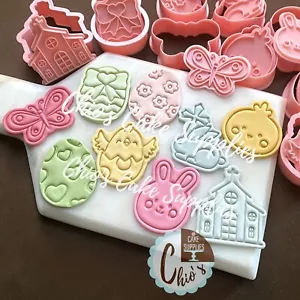 Easter Themed Cookie Cutter With Embosser 20 pcs Set / Easter Eggs, Easter Bunny - Picture 1 of 9