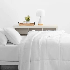 Kaycie Gray Hotel Collection Collection Ultra Soft Down Alternative Comforter - Picture 1 of 9