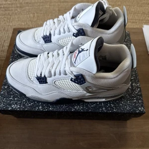 Nike Air Jordan 4 Retro Midnight Navy | Cement, EU 45.5, US 11.5 Neu OVP - Bild 1 von 5