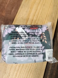 Vera Bradley Píldora de Viaje Ultraligera Loto Musgo Marino Nuevo con Etiquetas Organizador - Imagen 1 de 3