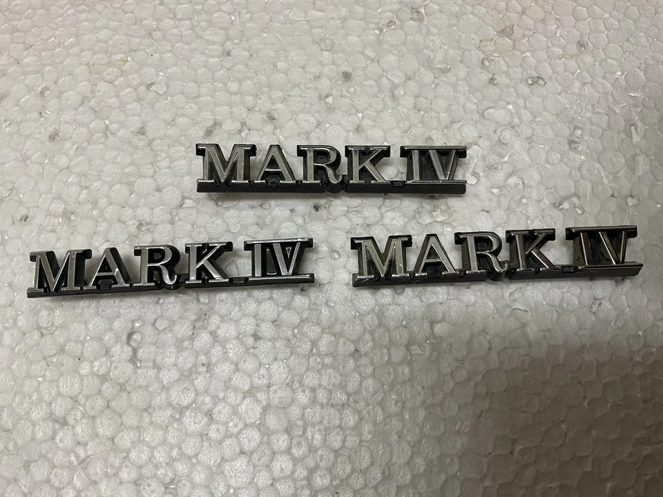 Lincoln Mark IV 1973 guardabarros delantero y emblema de maletero.  OEM Foto 1 de 4