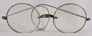 Wire Rim Eyeglasses in Silvertone Metal Case Eye Glasses 1/10 12k Vintage #1 - Picture 1 of 12