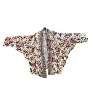 Women OS Anthropologie Akemi + Kin Idalia Floral Print Kimono Open Cardigan Top - Picture 1 of 5