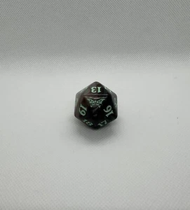 [MTG] Duskmourn D20 Spindown Dice (Oversized) Glow in the Dark Bundle Dice 1.5” - Picture 1 of 2
