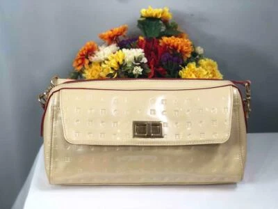 ARCADIA Italy Classic Beige Logo Gloss Patent Leather E/W Crossbody Bag - Image 1 of 4