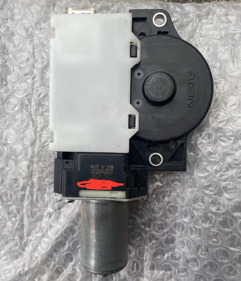 63260‑42140 Toyota RAV4 Panoramic Roof Sunshade Motor Assembly 2019–2025 Foto 1 de 4