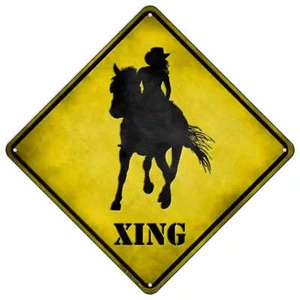 Letrero de metal diamante Cowgirl Crossing 16,5" X 16,5" - Imagen 1 de 1