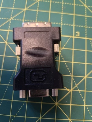 kenable DVI-I 24 4 Pin to VGA SVGA Female HD15 Adapter - Image 1 of 3