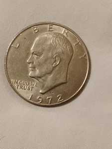 1972 D Eisenhower Dollar Coin - Picture 1 of 4