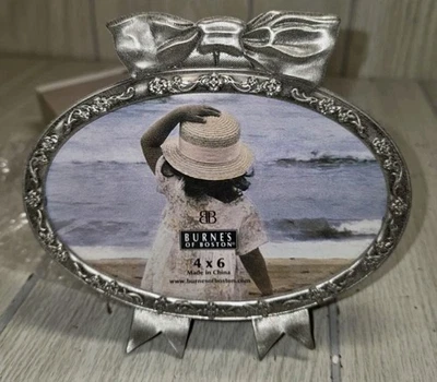 Vtg 2002 Burnes of Boston Pewter Oval Bow Picture Frame 5.5" x 6.5" NEW In BOX - Image 1 of 4
