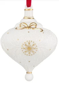 Hallmark + Exclusive Keepsake 2025 Elegant Evergreens Holiday Heirlooms Gold Trim - Bild 1 von 3