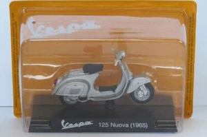 Atlas Editions 1:18 Scale Vespa 125 NUOVA - 1965 Vespa Collection in 1:18 - Picture 1 of 1
