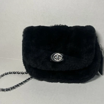 Bolso de hombro COACH acolchado de piel negra Madison 18 acolchado de piel de oveja Foto 1 de 4