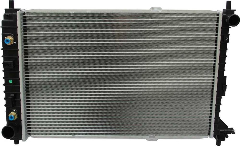 Radiador OSC 2139 para Ford Mustang 97-04 Foto 1 de 3