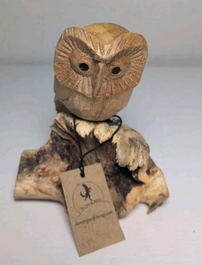 Hand Carved Wooden Lone Owl Figurine New W/Tag S67 - Picture 1 of 5