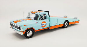 1:18 ACME 1970 Ford F350 Ramp Truck GULF OIL Livery Mint in Box