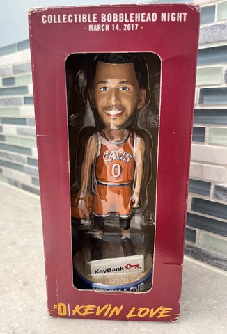 KEVIN LOVE CLEVELAND CAVALIERS BOBBLEHEAD Cover