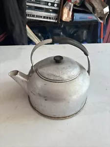 Vintage Tea Kettle Pot - Picture 1 of 8