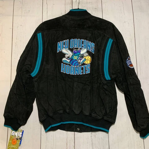 Vintage New Orleans Hornets NBA G-III Suede Varsity Jacket Charlotte Air Jordan Cover