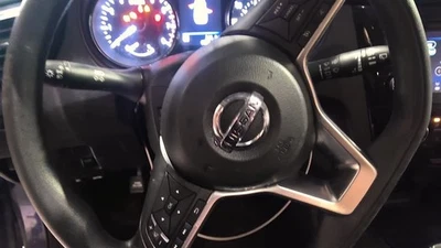 Bolsa de aire volante izquierdo Nissan Rogue Sport 2017-2019  Foto 1 de 4