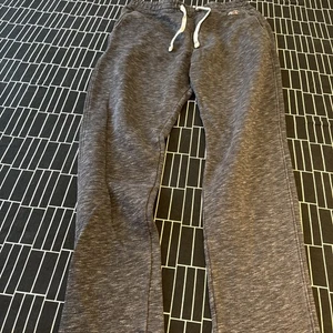 HOLLISTER SWEATPANTS JOGGERS TRACKSUIT BOTTOMS SIZE LARGE GREY - Picture 1 of 4