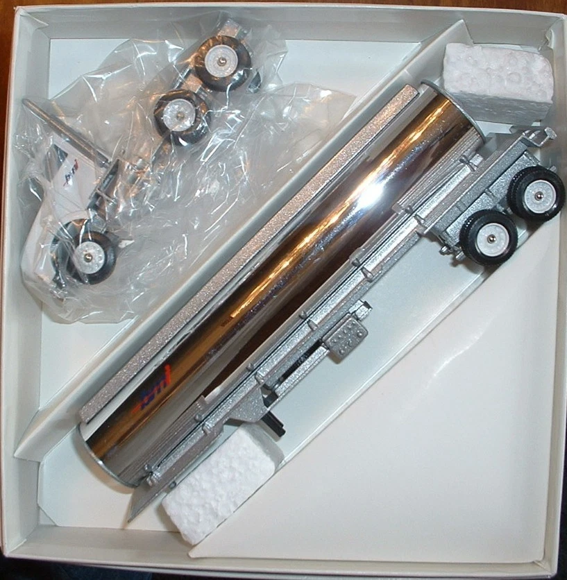 BMI Tanker '94 Winross Truck - Image 1 of 1