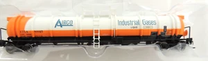NEW BROADWAY LTD. N SCALE AIRCO CRYOGENIC TANK CAR - Picture 1 of 2