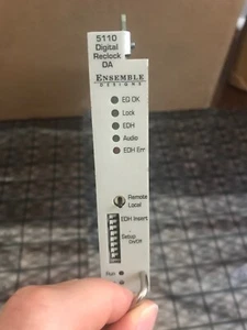 ENSEMBLE DESIGNS Serial Reclocking 5110 DA Digital Reclock - Bild 1 von 3