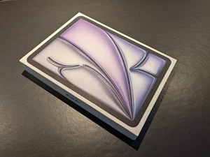 Apple 11" iPad Air (M2) - WiFi - 128 GB 6th Gen Liquid Retina Display NEU & OVP - Bild 1 von 4