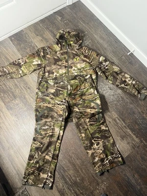 Under Armour Men’s Goretex Ridge Reaper Rain Suit Jacket M /Pants L - Image 1 of 4