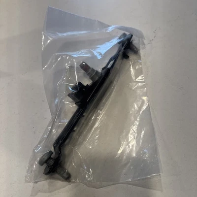 Новый регулятор переднего ремня безопасности Mopar 68102536AB 2014-23 Jeep Cherokee - Изображение 1 из 4