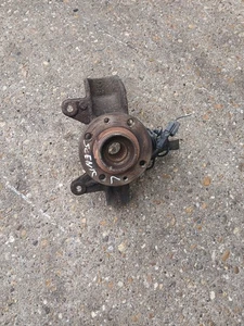 RENAULT SCENIC 1.6 PETROL PASSENGER SIDE FRONT WHEEL BEARING HUB 2003-2008 - Picture 1 of 7