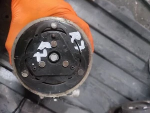 BOMBA COMPRESOR TOYOTA AYGO MK2 2016 1.0 GASOLINA AC 88310YV010 REF 7 - Imagen 1 de 5