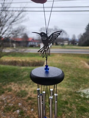 Carillones de viento Woodstock colibrí de cristal, decoración exterior, 18" L NUEVO Grannycore Foto 1 de 4