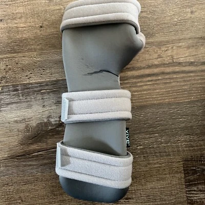 Inmovilizador de mano y muñeca Vive - pequeño A10 Foto 1 de 3