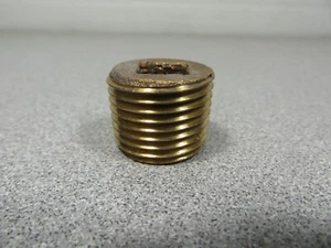 MIDLAND IND. 44-634 - 3/4" BRONZE COUNTERSUNK PLUG - Picture 1 of 2