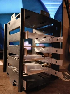 Fractal Design 3.5" HDD Cage Hard Drive Case - Picture 1 of 1