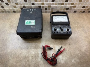 Multímetro Simpson 260 Series 8P con sondas y estuche - Imagen 1 de 8