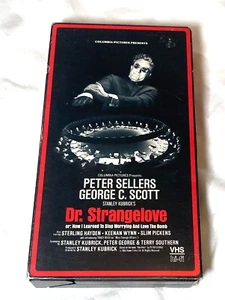 Vintage Dr. Strangelove VHS Tape in EUC Stanley Kubrick - Picture 1 of 2